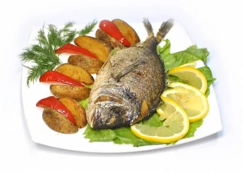 Блюдо из рыбы и овощей