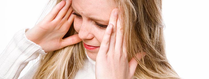 Дополнительные симптомы головной боли