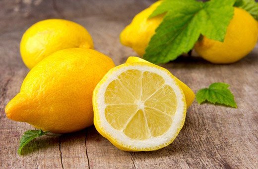 свежий лимон